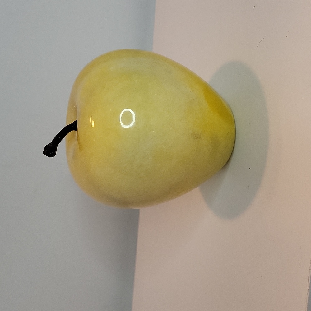Vintage Polished Marble Apple Paperweight - Picture 4 of 6